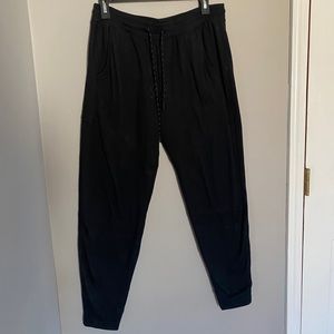 Black American Eagle Joggers